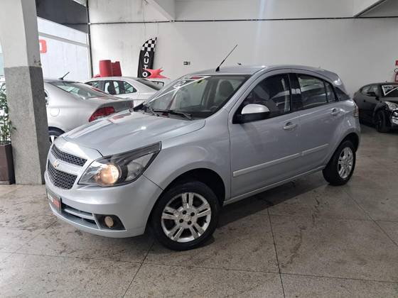 CHEVROLET AGILE 1.4 MPFI LT 8V FLEX 4P MANUAL CHEVROLET AGILE 1.4 MPFI LT 8V FLEX 4P MANUAL